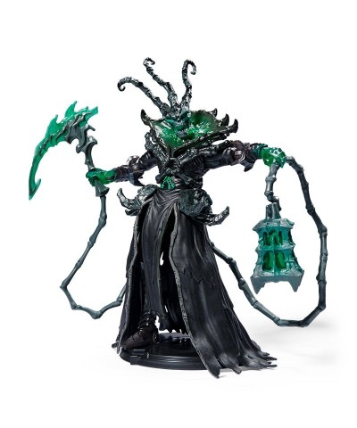 Thresh Figure "The Chain Warden" $36.51 Figures